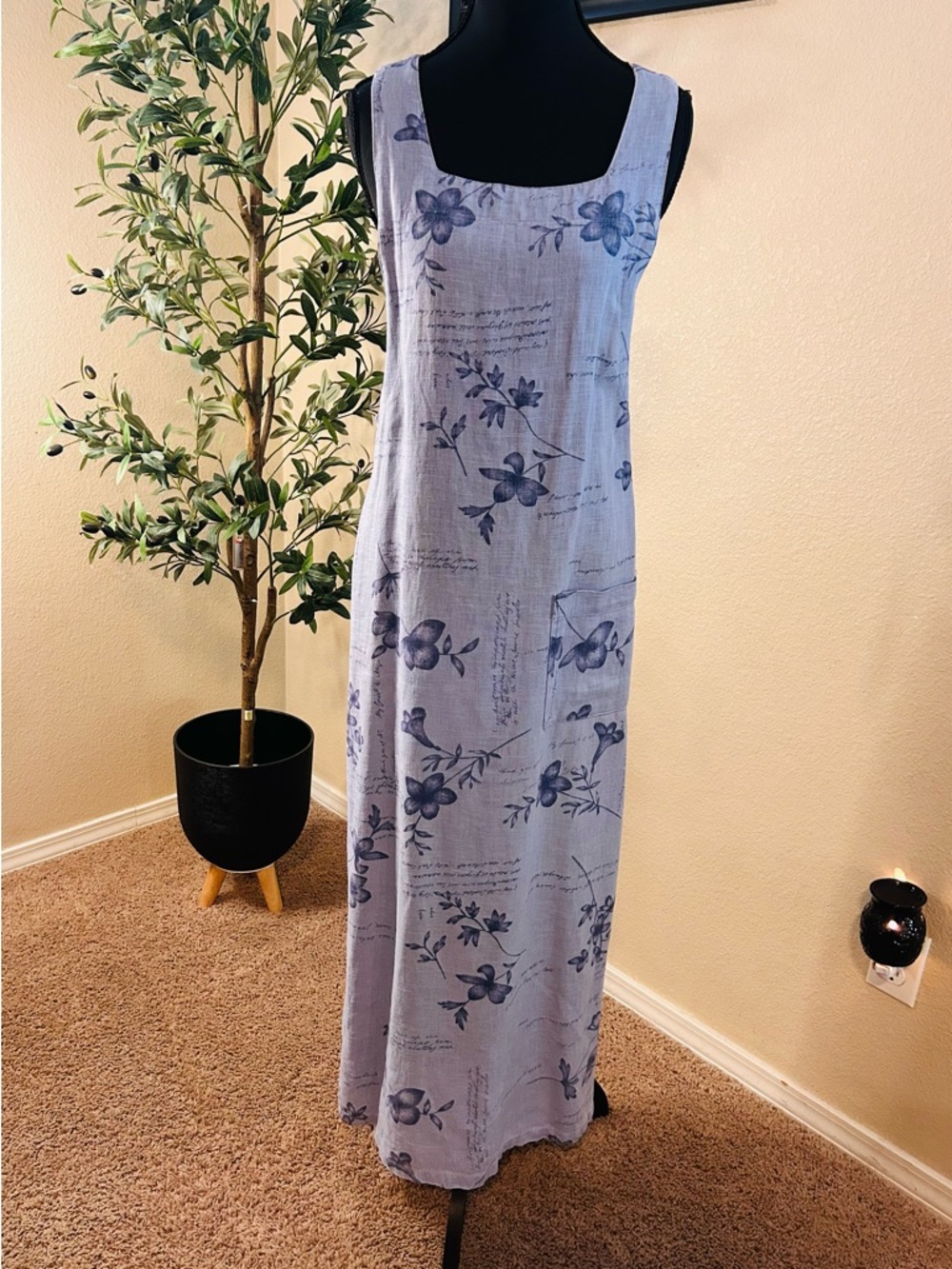 100% Linen Maxi Jumper Dress Light Blue Floral Scoop-Neck